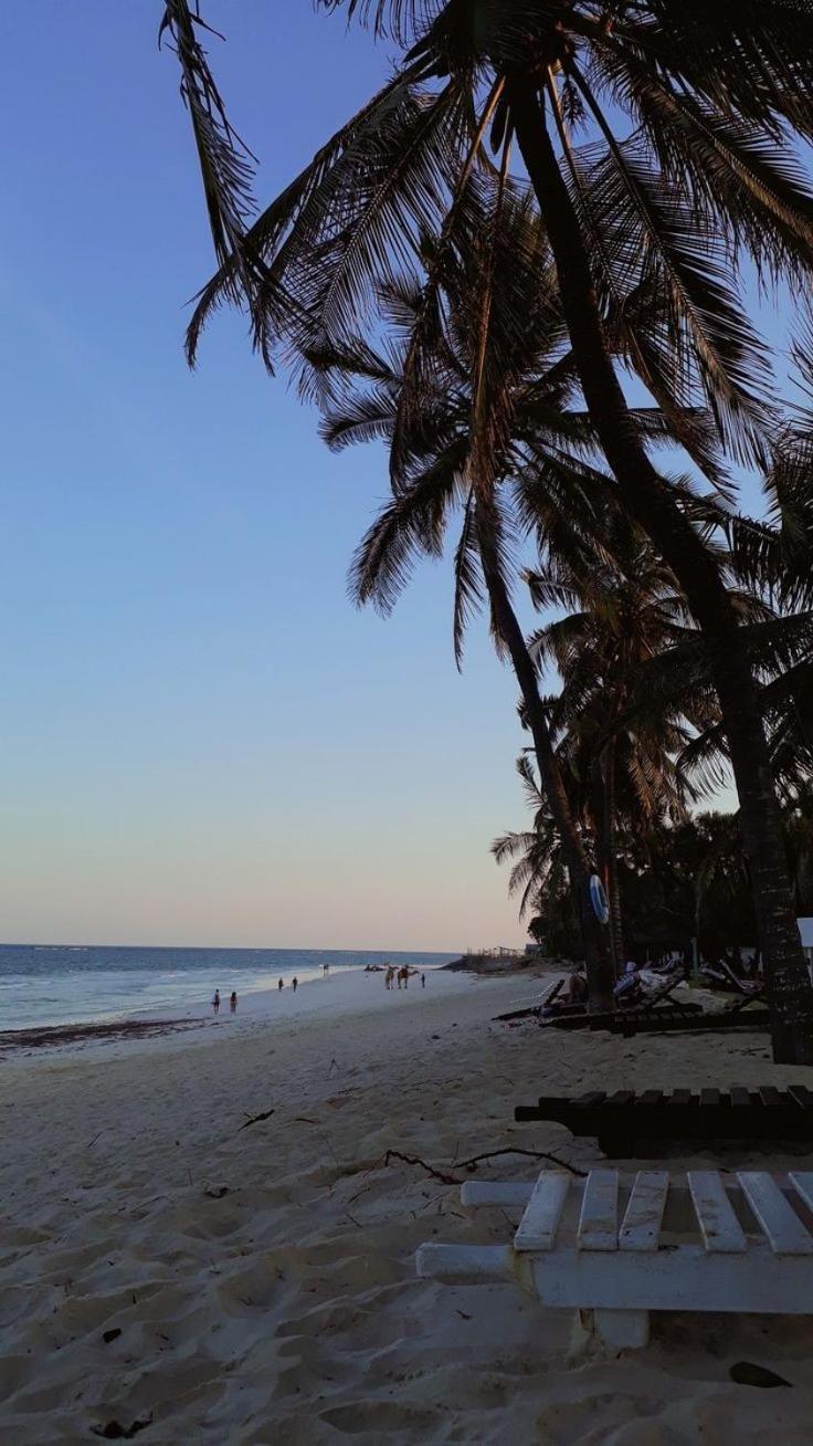 Tiwi Beach Resort & Spa Момбаса Экстерьер фото